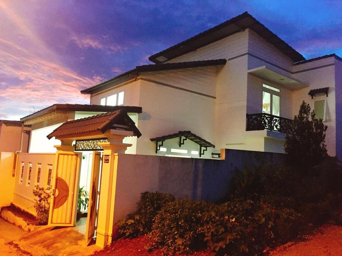 Đòn Gánh Homestay Buôn Ma Thuột Exterior foto