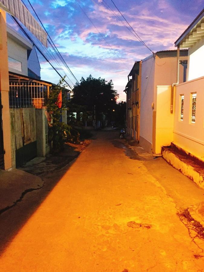 Đòn Gánh Homestay Buôn Ma Thuột Exterior foto